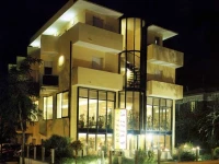 Amba 3*