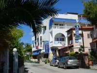 Villa Maria Studios And Apartments 