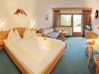Hotel Hoehlenstein 4*