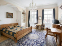 Golden Praga Residense