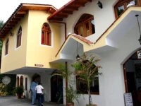 Hotel Dos Mundos Panajachel 3*