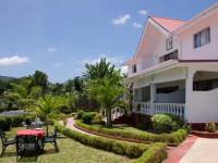 Le Relax Hotel & Restaurant