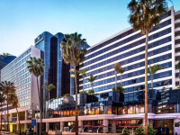 Renaissance Long Beach Hotel