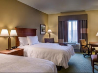 Hampton Inn and Suites Salem