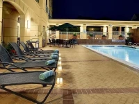 Courtyard by Marriott Charleston Historic District 3*
