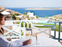 Sunrise Beach Suites