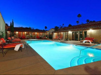 Los Arboles Hotel