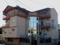 Gold Hotel  2*