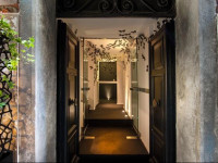 Charming House DD724