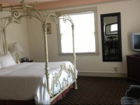 Columbia Gorge Hotel