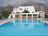 Santa Irini Hotel