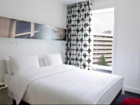 Hotel Gat Point Charlie 3*