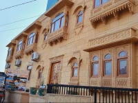 Hotel Deep Mahal 2*
