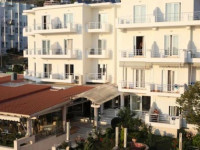 Agimi Hotel