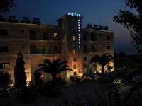 Andon Lapa I Pare Hotel