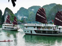 Halong Fantasea Cruise