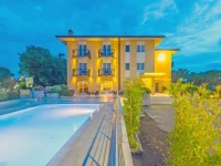 Nuova Barcaccia 3*