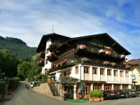 Resch 3*