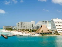 Oasis Palm Beach 4*