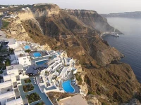 Volcano View Hotel and Villas 4*