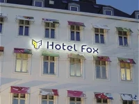 Fox 3*
