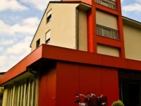 Simbol Hostels 1*