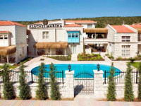 Alacati Marina Palace