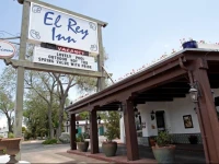 El Rey Inn 3*