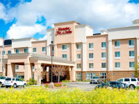 Hampton Inn & Suites Fresno