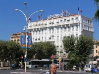 Splendid 3*