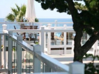 Capri Laguna On the Beach