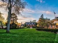 Nassau Inn 4*