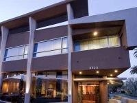 Elan Hotel 3*