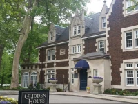 The Glidden House 1*