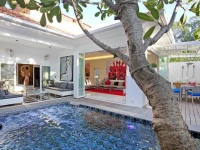Pratumnak Regal Villa 3*