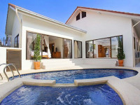 The Grove Villa