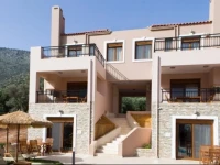 Pantheon Villas And Suites 