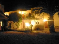 Tarra Hotel 2*