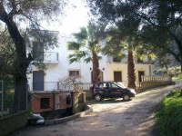 Boukari Studios And Apartments
