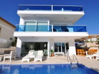 Villa Esse 4*
