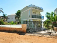 Villa Burce 3*