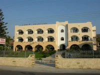 Karteros 3*