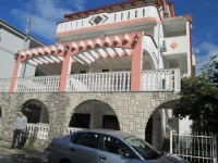 Villa Ero 1*