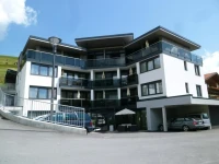 Berglife Appartements 4*