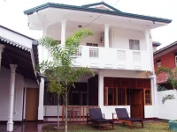 Yolanda Villa 2*