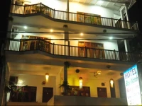 Bay Watch Hotel Unawatuna 2*
