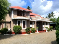 Surf Bay Resort  2*
