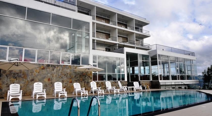 Heavens Edge Hotel / Hotel Heavens Edge 4*