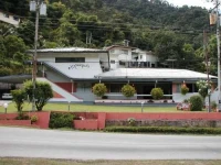 Moniques Guest House 3*