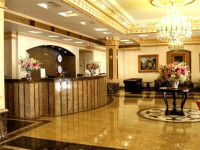 Royal Plaza Hotel